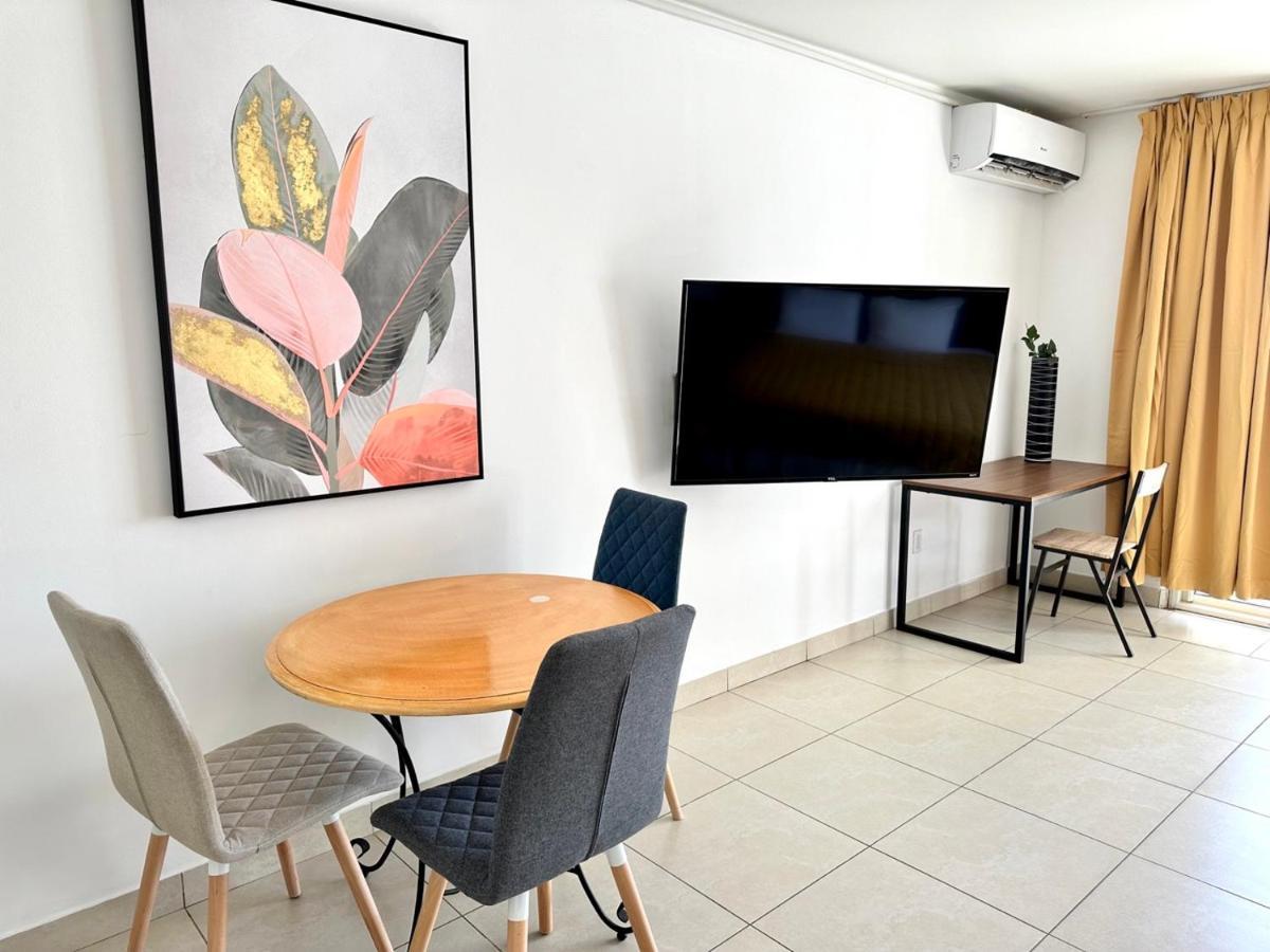 Maho Beach House - Studio - Beach Access Dış mekan fotoğraf